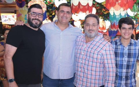 Bernardo Henriques, Wilson Dieb, Julio Jurado y Santiago Herrera.