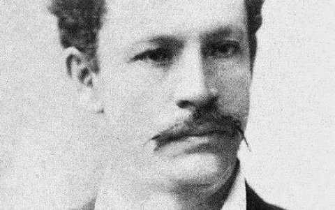 Juan Montalvo, ilustre escritor y educador ecuatoriano.