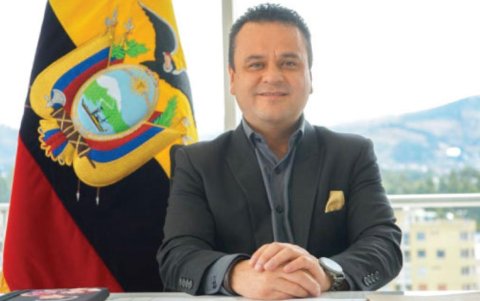 Exministro desde el año 2021 al 2023, estuvo en el mandato del Presidente Guillermo Lasso.
