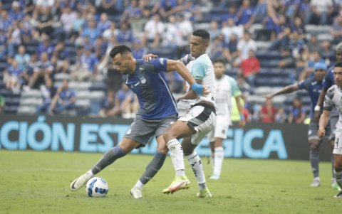 Leguizamón no pudo debutar en la segunda etapa de LigaPro porque el club tuvo problemas con su inscripción y, luego, tuvo que cumplir una sanción de tarjetas amarillas.