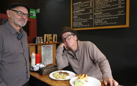 Su personalidad y sentido del humor aumentan la experiencia argentina.