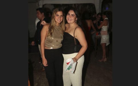 Katrina Colka y Claudia Uribe.