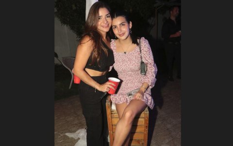 Paula Accini y Fiorella Florencia.