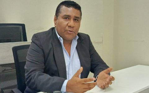 El concejal Robert Alvarado.