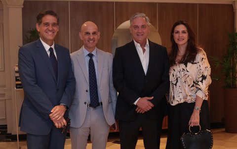 Paúl Gómez, Juan Carlos Díaz-Granados (cónsul honorario de Indonesia en Guayaquil), Clemens von Campe y Daniella de von Campe.