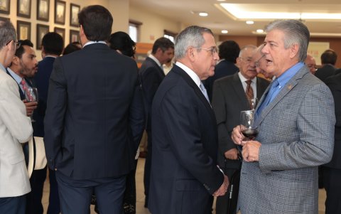 José Luis Salazar y Juan Cordovez.