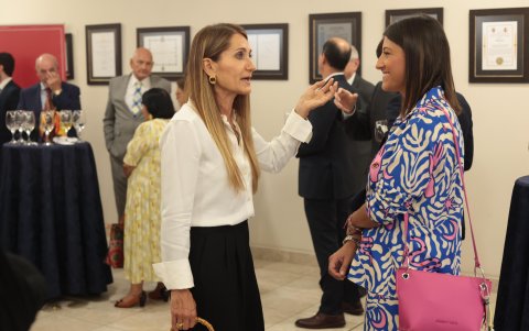 Celia del Olmo y Teresa Iglesias.