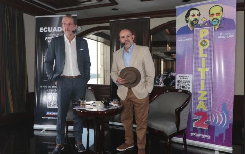 Martín Pallares y Roberto Aguilar, periodistas del pódcast Politiza2.