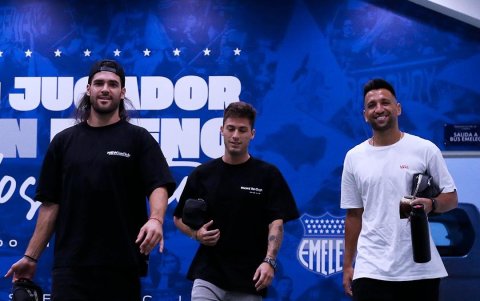Los jugadores de Emelec han entrenado en la cancha del estadio Capwell
