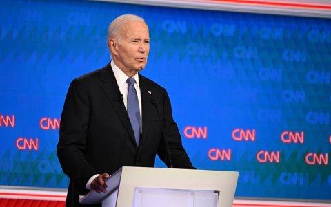 El presidente estadounidense, Joe Biden, participa en el primer debate electoral presidencial de 2024 con el expresidente estadounidense Donald Trump en CNN.