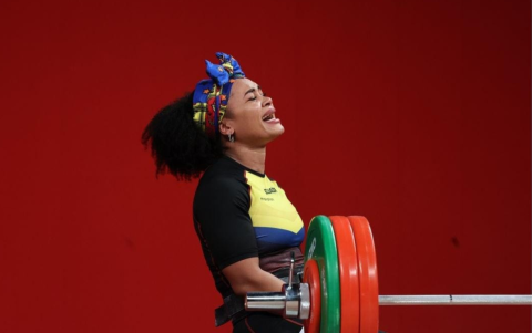 Neisi Dajomes, halterista en la categoría de 81 kilogramos.