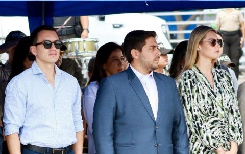 La ministra de Ambiente, Sade Fritschi, ha sido objeto de críticas por su gestión.