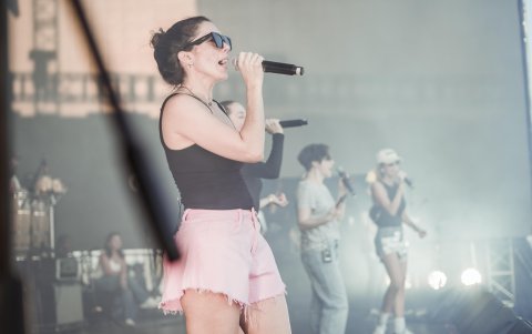 María José Blum tuvo doble ensayo, tanto por Kiruba como por Emotion Band.