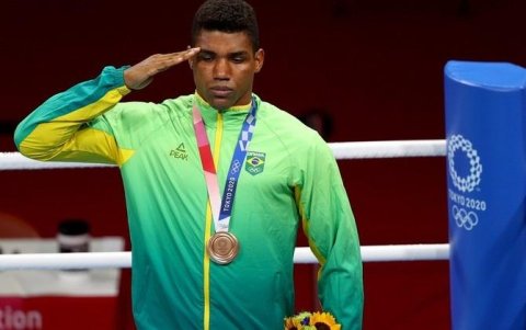 Abner Teixeira es medallista olímpico. Se colgó el metal de bronce en Tokio 2020+1.
