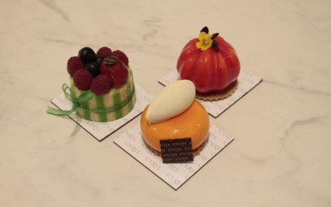 EXPRESO DOBLE - CYRIL Tres delirios