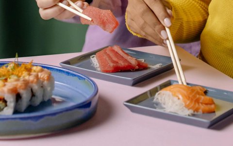 Un nuevo estudio lanza una alerta sobre el consumo de pescado o especies marinas, crudo o poco cocinado