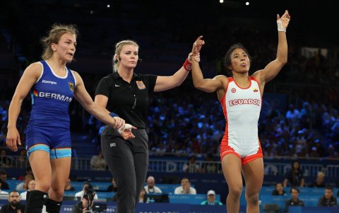 Lucía Yépez (d) venció en la semifinal y aseguró medalla olímpica en París 2024