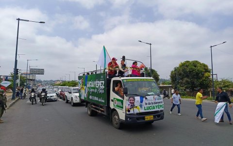 Yépez recorrió más de 7 km para terminar en el estadio Siete de Octubre.