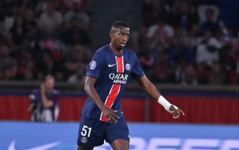 Willian Pacho destacó en el segundo partido con la camiseta de PSG, jugado en el Parque de los Príncipes