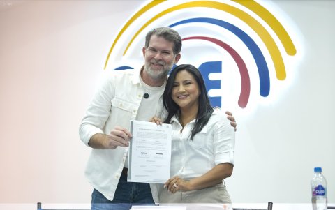 Francesco Tabacchi  y Blanca Sacancela se presentaron este 25 de agosto de 2024  en el CNE.