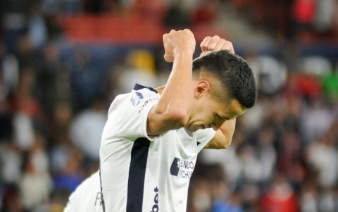 El delantero Álex Arce ya suma 25 goles en 31 partidos con Liga de Quito en todas las competiciones.