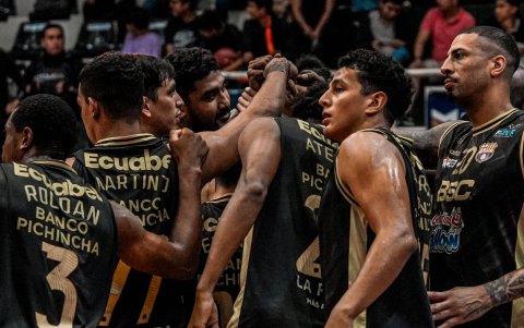 Barcelona, si suma los dos triunfos en casa, clasificará a las semifinales.