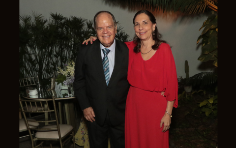 Roberto Ycaza y Patty Arosemena.