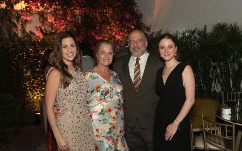 Alejandra Abboud, Alexandra de Abboud, Víctor Abboud y Natalie Abboud.