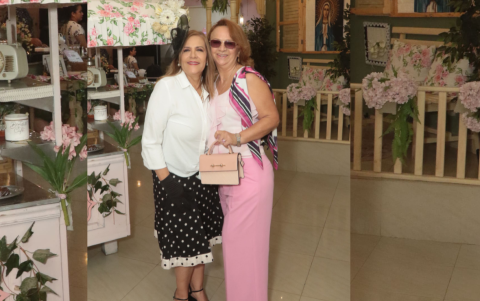 Mikaela Vásconez y Blanca Campoverde.