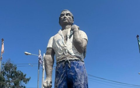Las propuestas de que el monumento del pescador sea declarado patrimonio.