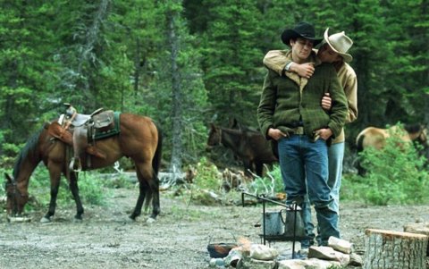 Jake Gyllenhaal y Heath Ledger protagonizan Secreto en la montaña