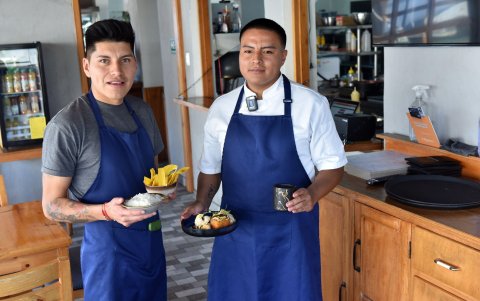 Iza Restaurante presenta platillos que evocan recuerdos.