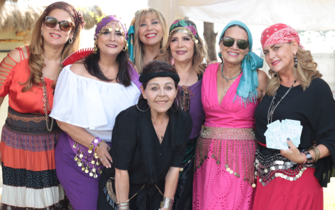 Mayra Zunino, Mafer Gonzenbach, Pili Hinojosa, Gina Murillo, Micaela Vásconez, María Fernanda Franco y Noni Gonzenbach.