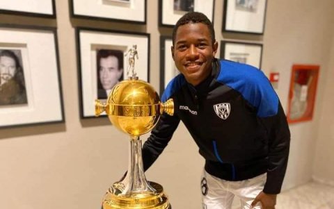 Robert Cabezas jugador de Independiente Jr fue campeón de la Copa Libertadores sub 20.