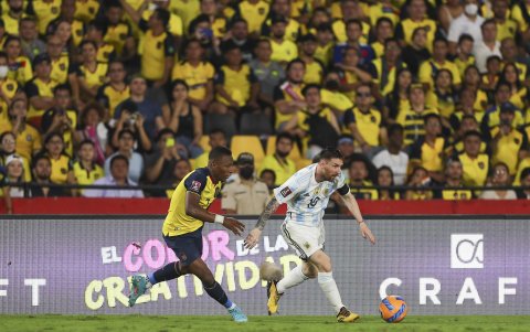 Ecuador y Argentina igualaron 1-1 en marzo de 2021 la última vez que la Tri fue local en el estadio Monumental, por las eliminatorias mundialistas.
