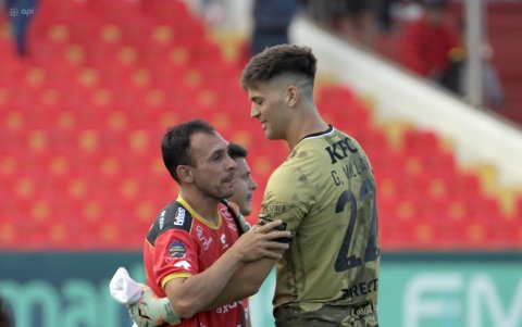 Guido Villar es el portero argentino que terminó arrebatándole el puesto a Moises Ramírez en el 2024 y desde ese entonces no ha soltado la titularidad.