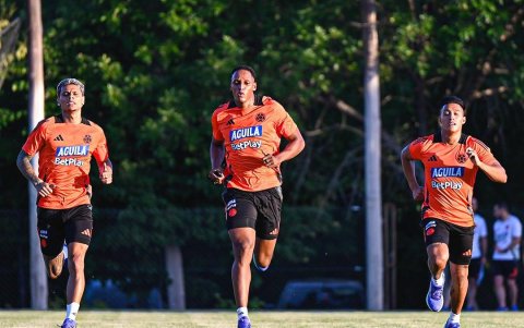 La selección de Colombia concentró en el complejo de Boca Juniors en Argentina antes de partir para Uruguay