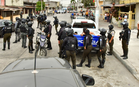 El operativo se realizó en varios puntos del suburbio de Guayaquil.