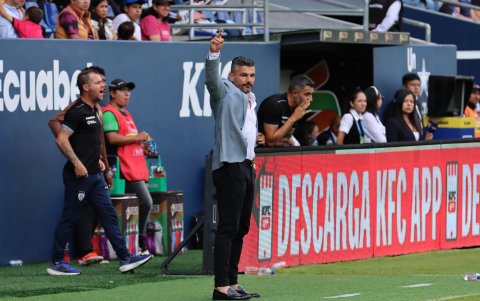 Javier Gandolfi quiere ganar su primer título como entrenador.