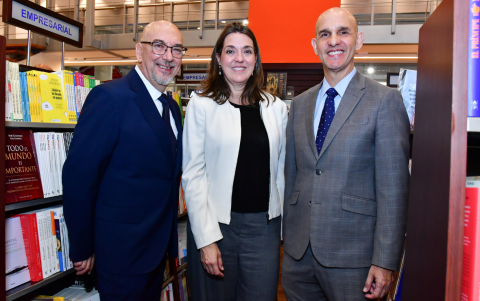 Patricio Jarrín, Caterina Costa y Juan Carlos Díaz Granados.