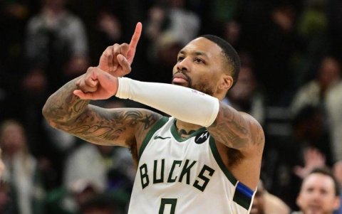 Damian Lillard fue otro de los destacados en la victoria de Milwaukee Bucks ante Orlando Magic