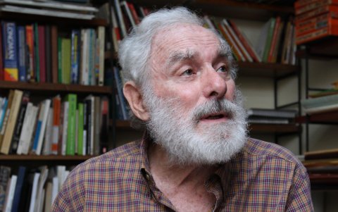 Jorge Massuco ha estado íntimamente ligada al teatro.