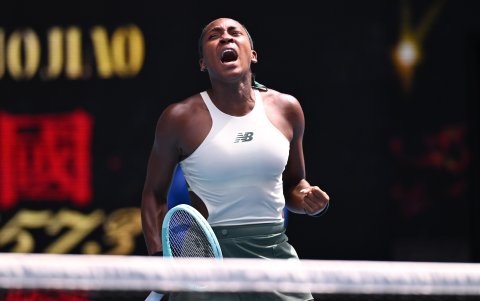 La tenista Coco Gauff de Estados Unidos en acción.