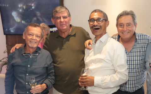 John Merchán, Alex Heymann, Eduardo Zelaya y Alberto Loayza.