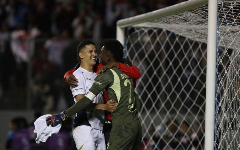 Liga de Quito se consagró campeón de la Supercopa Ecuador superando a El Nacional en la tanda de penales.