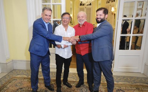 Previo a investidura, se reunió con los mandatarios de izquierda: Lula da Silva, Boric y Petro.