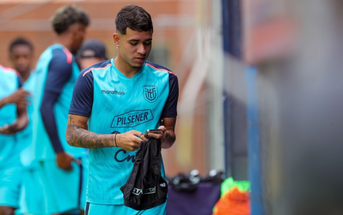 Kendry Páez es convocado a la selección ecuatoriana para los partidos de eliminatorias