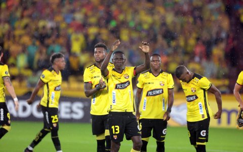 Barcelona SC sumó tres puntos en su debut en la fase de grupos tras vencer 1-0 a Independiente de Valle en el Monumental de Guayaquil.