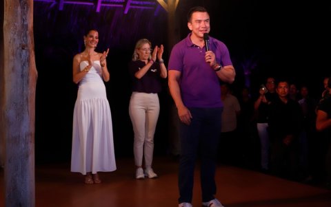 El presidente reelecto Daniel Noboa pronunció su primer discurso en Olón.