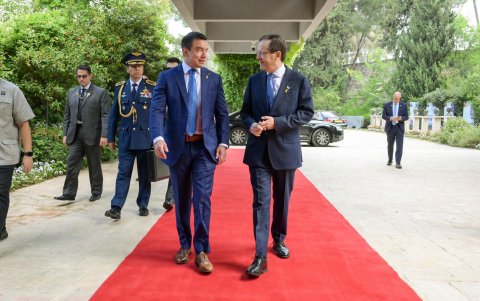 El presidente ecuatoriano Daniel Noboa y su par israelí, Isaac Herzog.